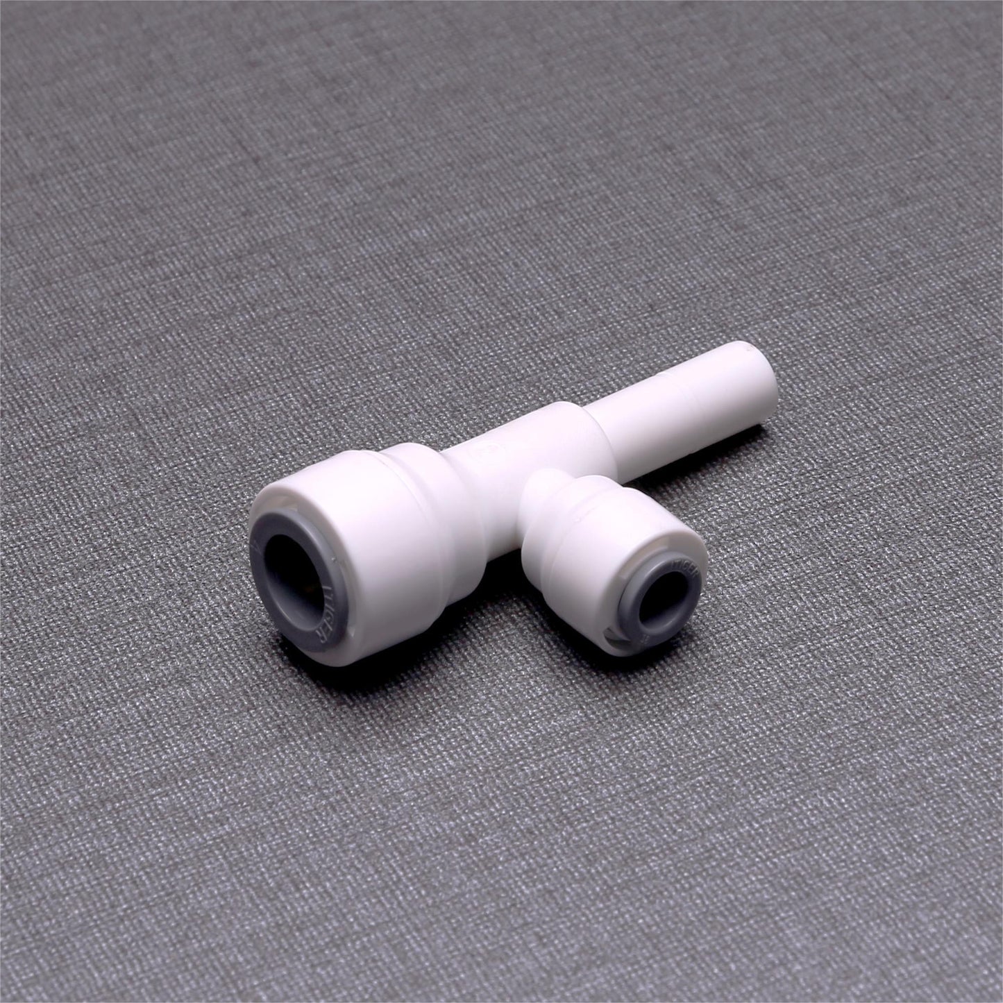 Side 1/4 stem Plug x 1/4 inch Tubing, Plastic Tee Connector 1820-A